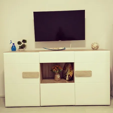 Zanzi Home Apartament *
